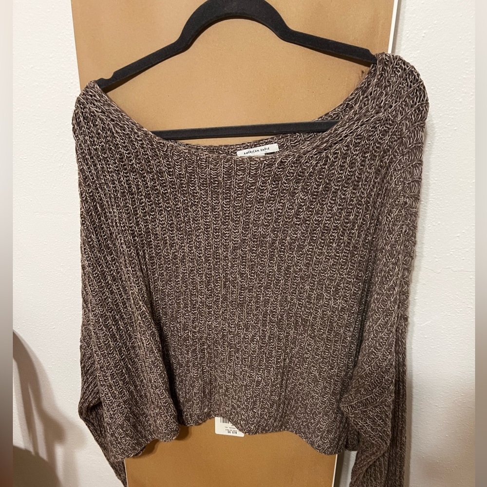 Off the shoulder crop sweater gently worn. No flaws